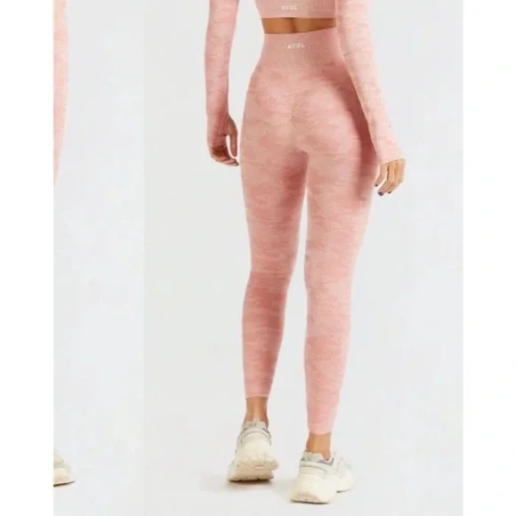 AYBL CAMO SEAMLESS LEGGING Peach Sz Small Women #BEAYBL - Picture 2 of 9